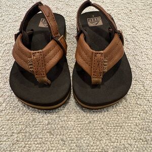 Reef Kids Tan and Black Sandals
